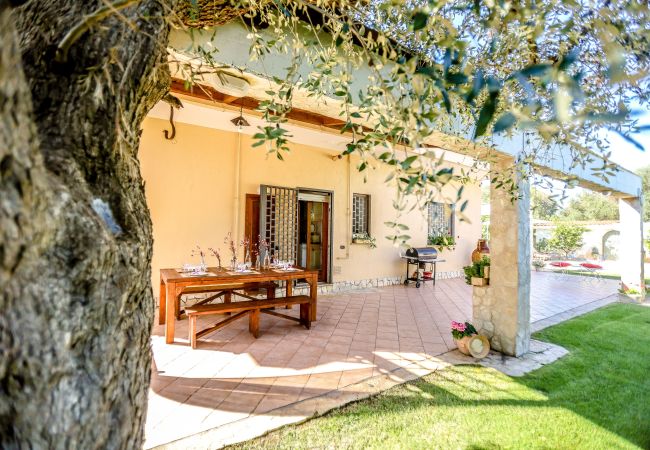 Villa a San Michele Salentino - Ellea by Pugliadamare Villa a San Michele Salentino - Ellea by Pugliadamare
