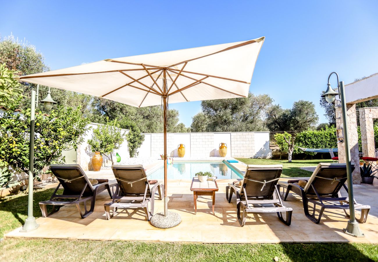 Villa a San Michele Salentino - Ellea by Pugliadamare