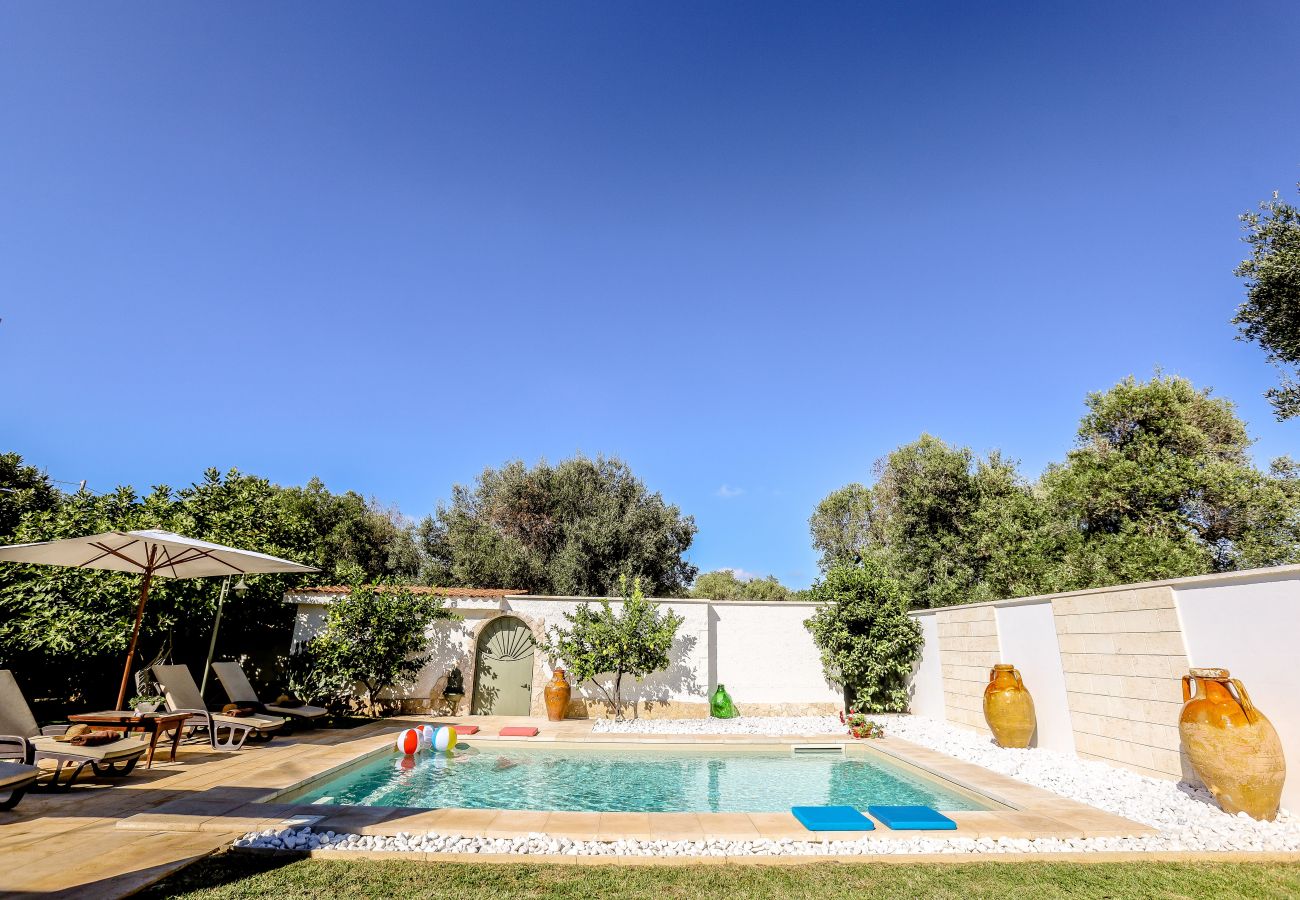 Villa a San Michele Salentino - Ellea by Pugliadamare