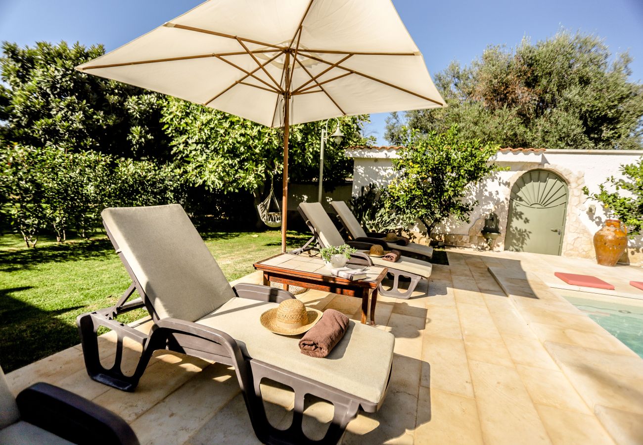 Villa a San Michele Salentino - Ellea by Pugliadamare