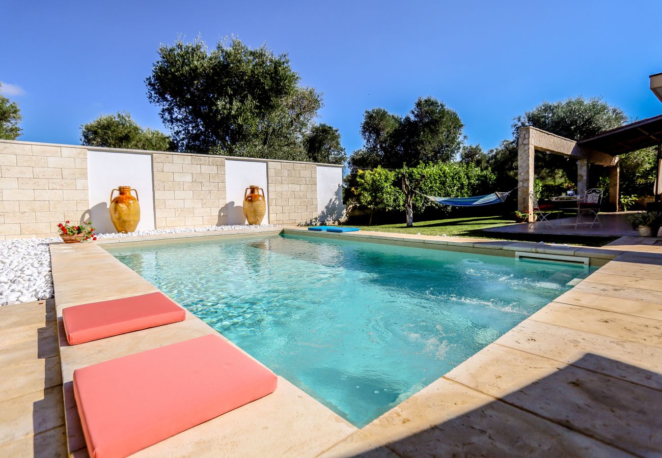 Villa a San Michele Salentino - Ellea by Pugliadamare