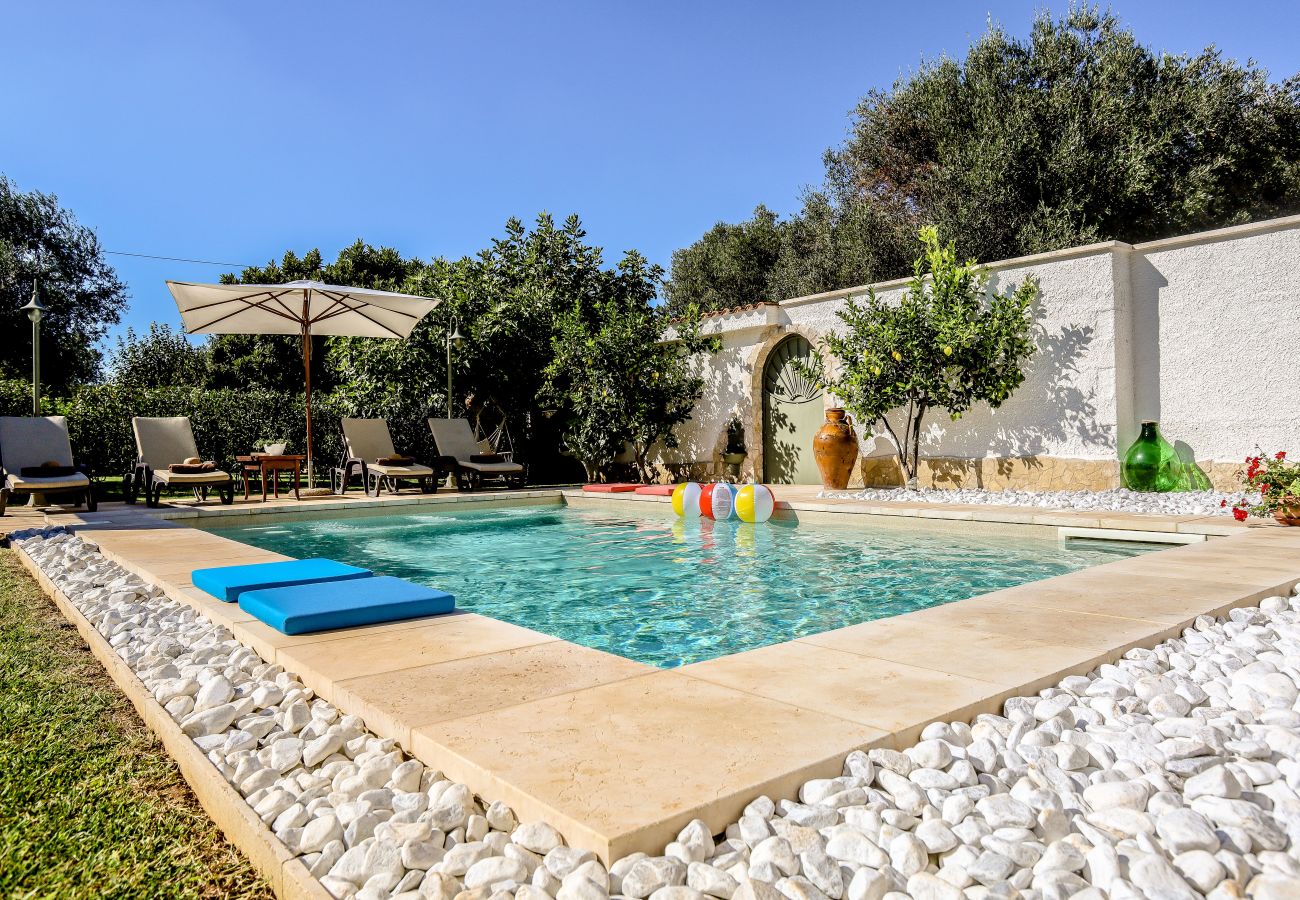 Villa a San Michele Salentino - Ellea by Pugliadamare