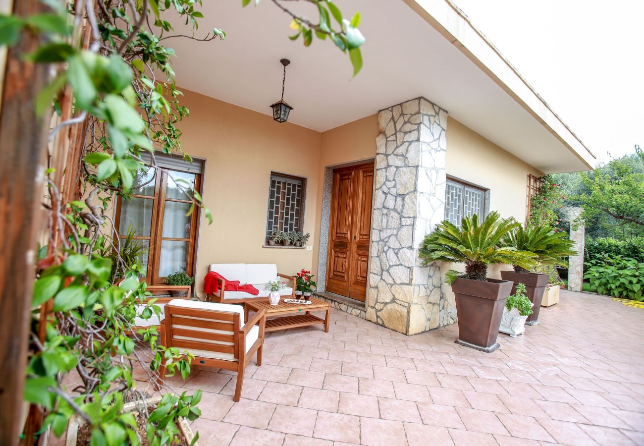 Villa a San Michele Salentino - Ellea by Pugliadamare