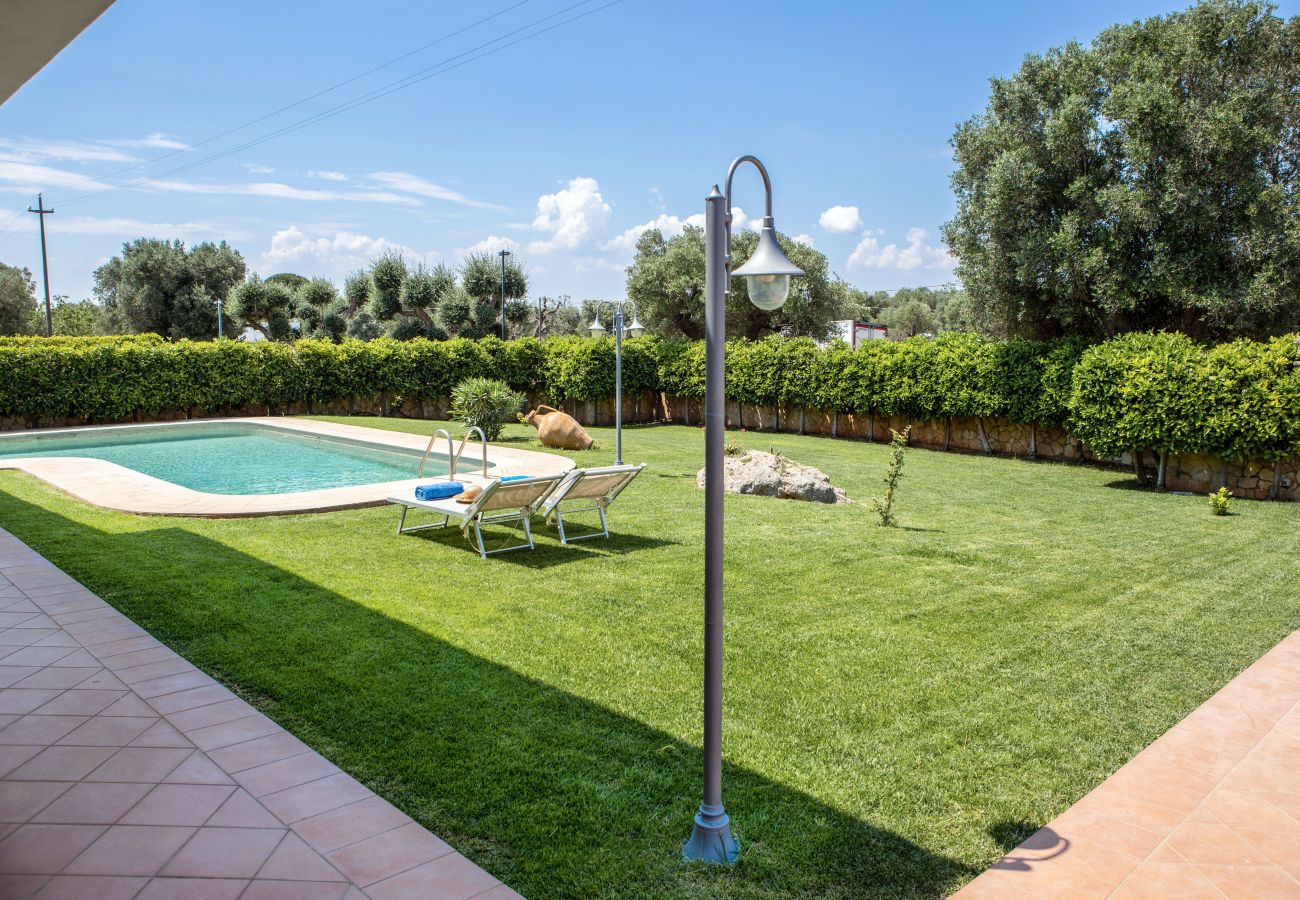 Villa a San Michele Salentino - Villa Ellea by pugliadamare