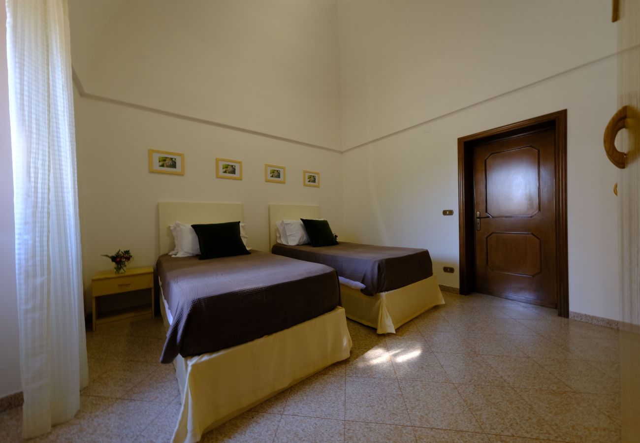 Villa a Martina Franca - Tenuta con due abitazioni by pugliadamare