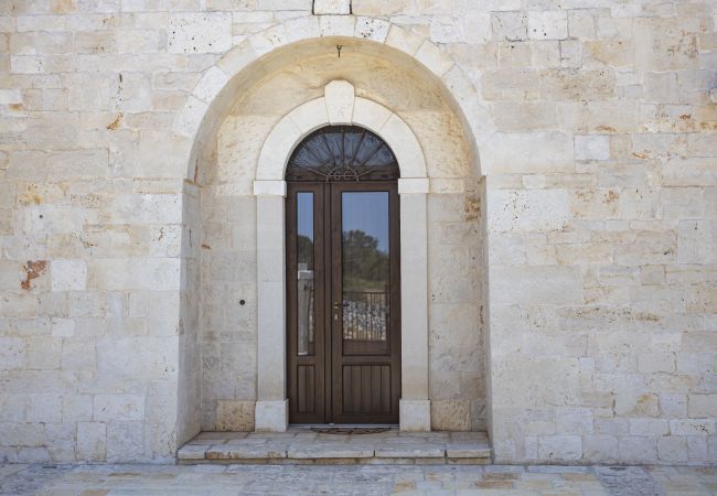 Villa a Martina Franca - villa antica riconvertita in dimora di lusso by pugliadamare Villa a Martina Franca - villa antica riconvertita in dimora di lusso by pugliadamare