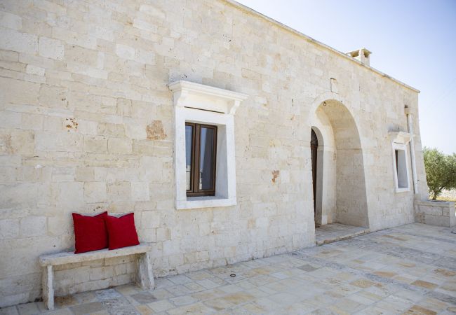 Villa a Martina Franca - villa antica riconvertita in dimora di lusso by pugliadamare Villa a Martina Franca - villa antica riconvertita in dimora di lusso by pugliadamare