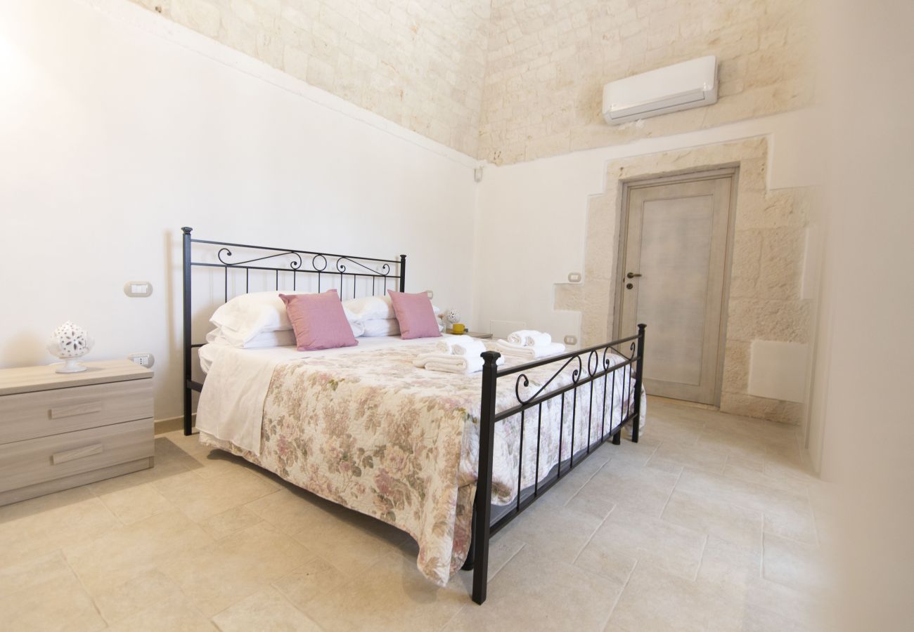 Villa a Martina Franca - villa antica riconvertita in dimora di lusso by pugliadamare