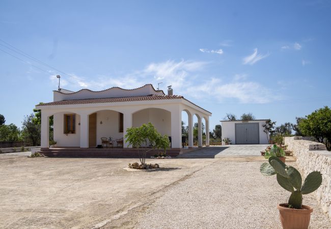 Villa a Carovigno - villa filia by pugliadamare Villa a Carovigno - villa filia by pugliadamare