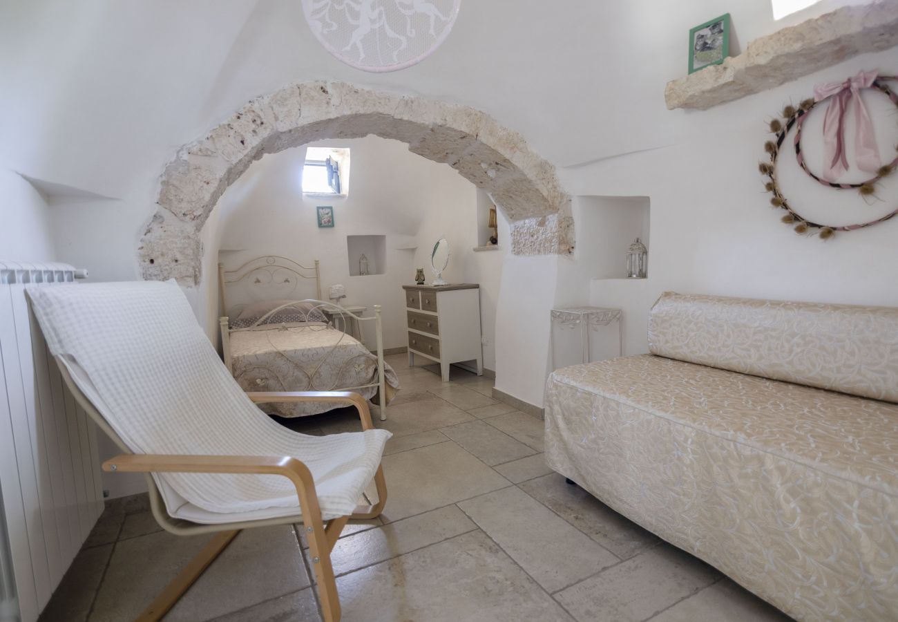 Trullo a San Vito dei Normanni - trullo oron call by pugliadamare