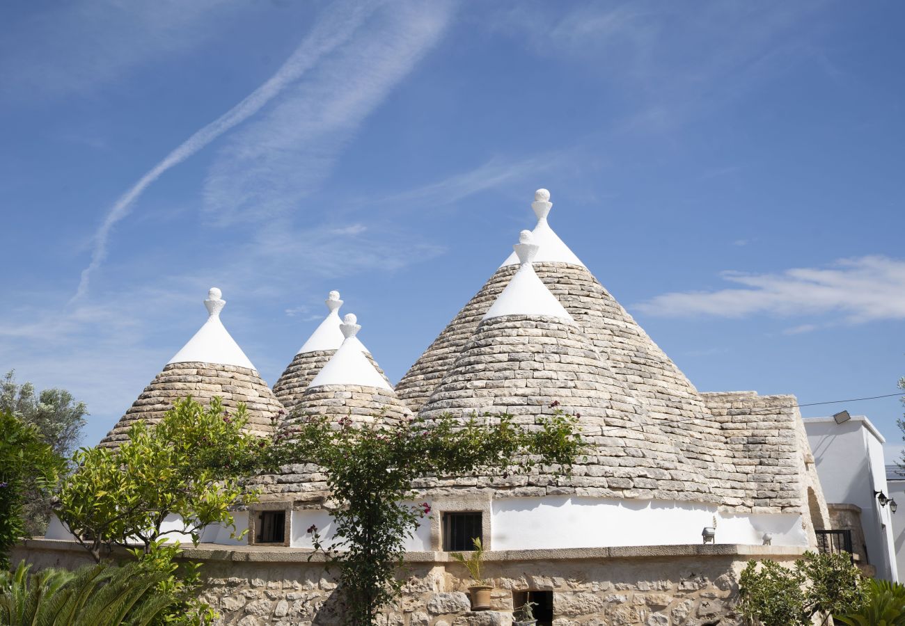 Trullo a San Vito dei Normanni - trullo oron call by pugliadamare