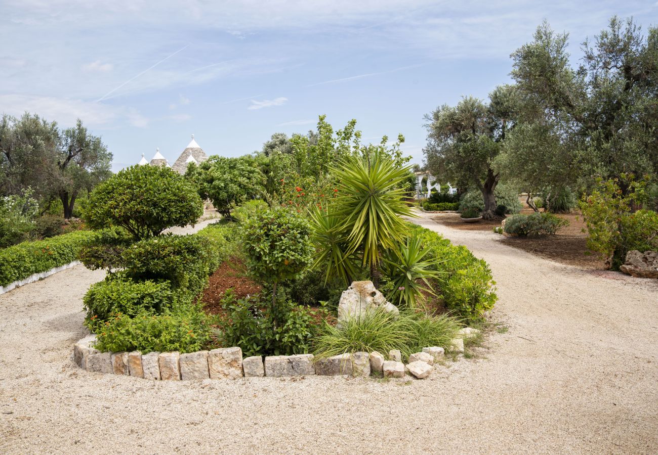 Trullo a San Vito dei Normanni - trullo oron call by pugliadamare