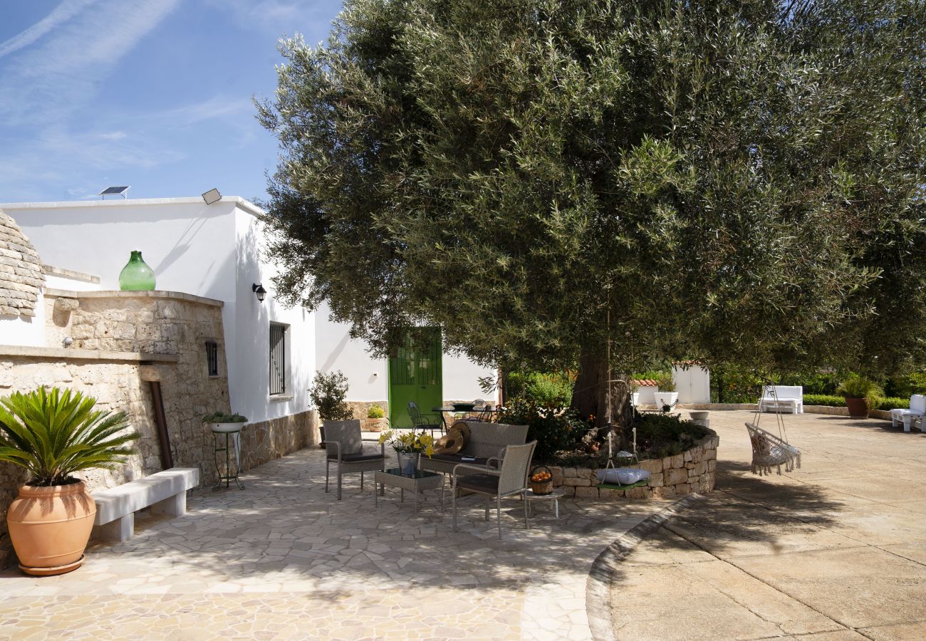 Trullo a San Vito dei Normanni - trullo oron call by pugliadamare