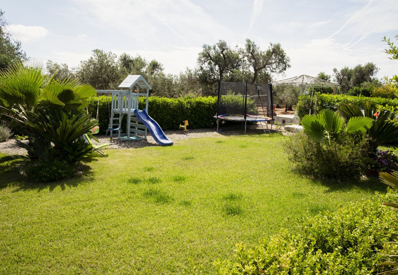 Trullo a San Vito dei Normanni - trullo oron call by pugliadamare