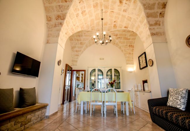 Villa a Ostuni - Villa privata a Ostuni ,piscina privata e wifi satellitare by Pugliadamare Villa a Ostuni - Villa privata a Ostuni ,piscina privata e wifi satellitare by Pugliadamare