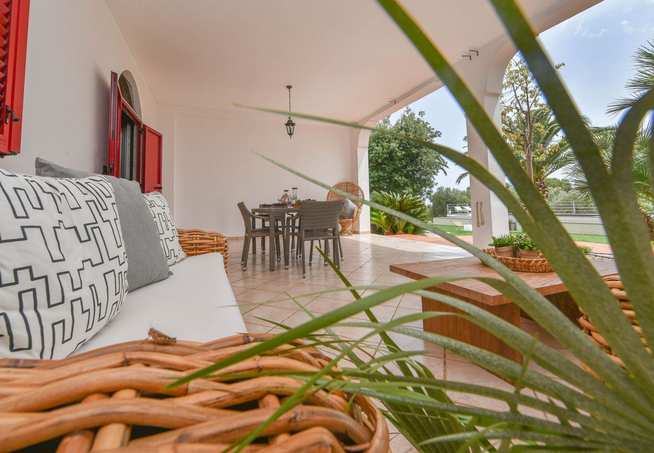 Villa a Ostuni - Villa privata a Ostuni ,piscina privata e wifi satellitare by Pugliadamare