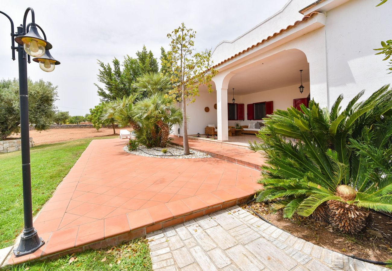 Villa a Ostuni - Villa privata a Ostuni ,piscina privata e wifi satellitare by Pugliadamare
