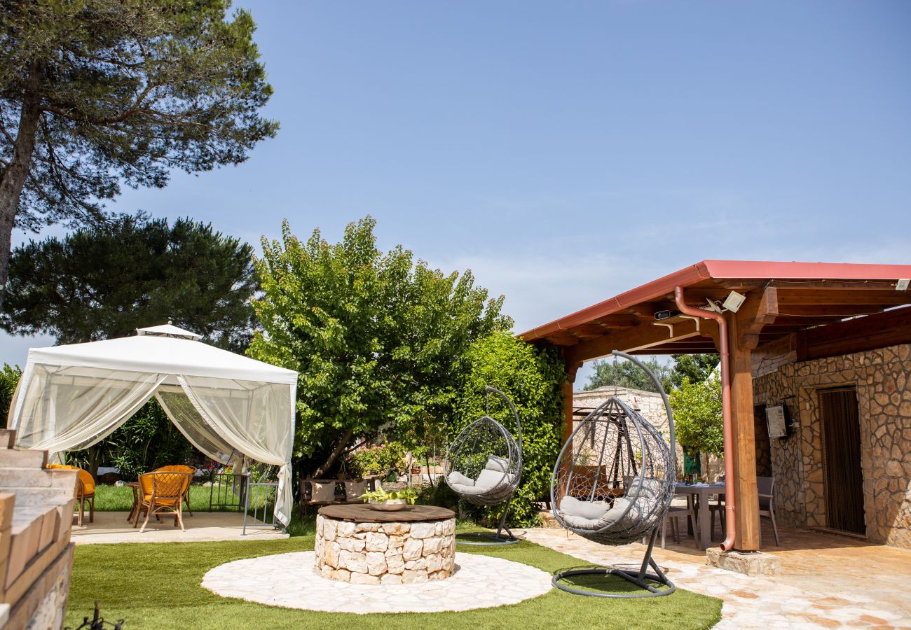 Trullo a Ceglie Messapica - Trullo nonna Netta by pugliadamare