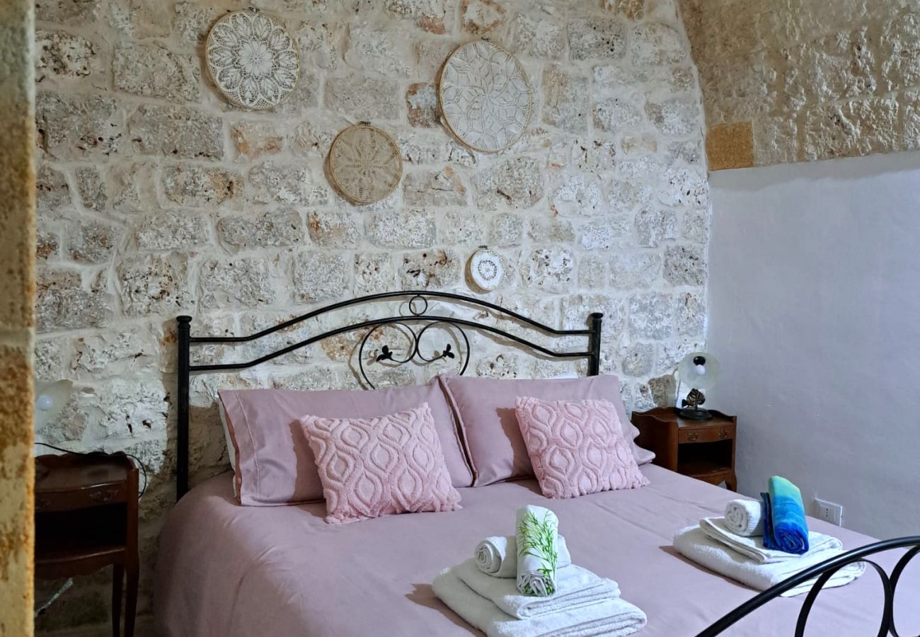 Trullo a Ceglie Messapica - Trullo nonna Netta by pugliadamare