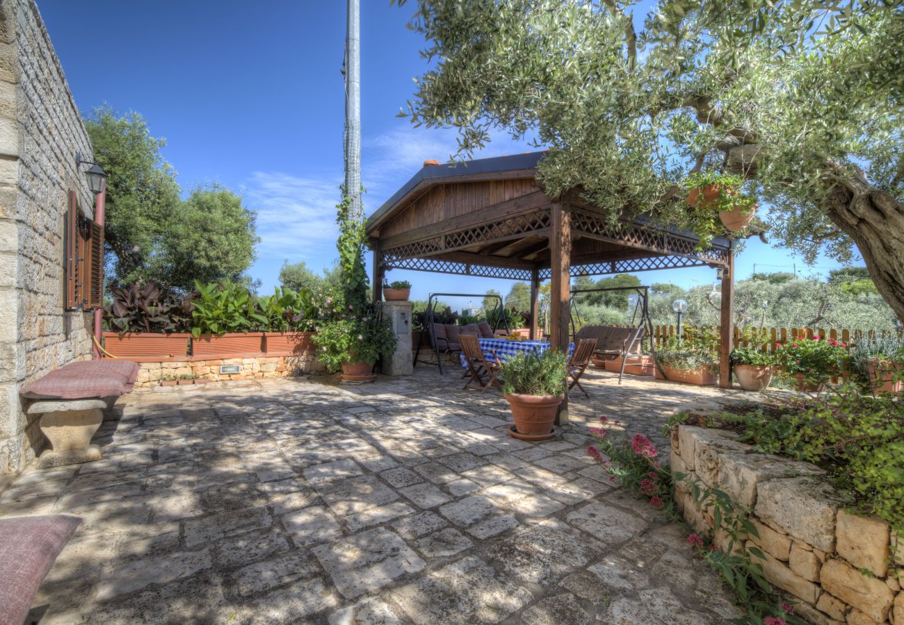 Trullo a Ostuni - Trullo Paan by Pugliadamare