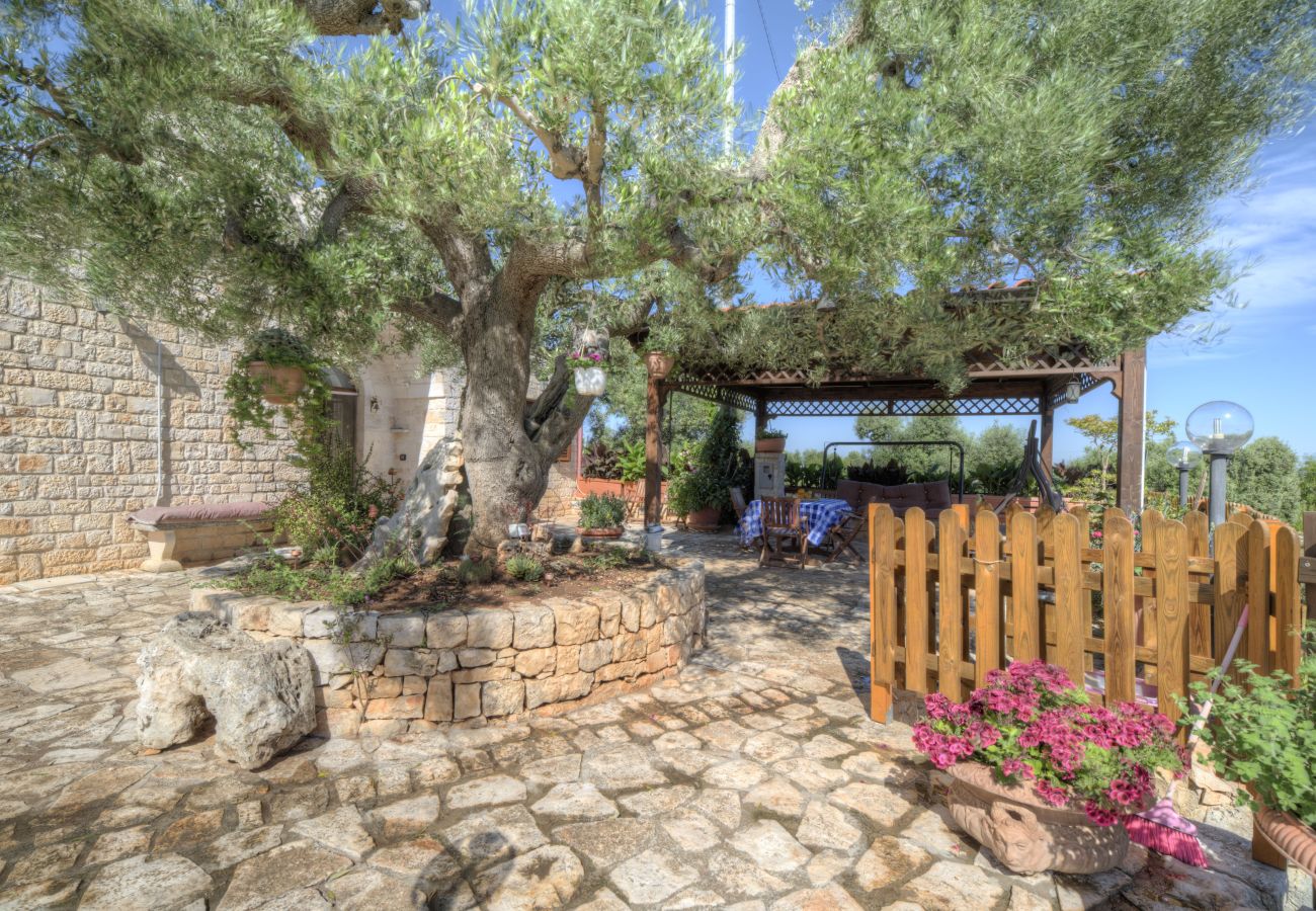 Trullo a Ostuni - Trullo Paan by Pugliadamare