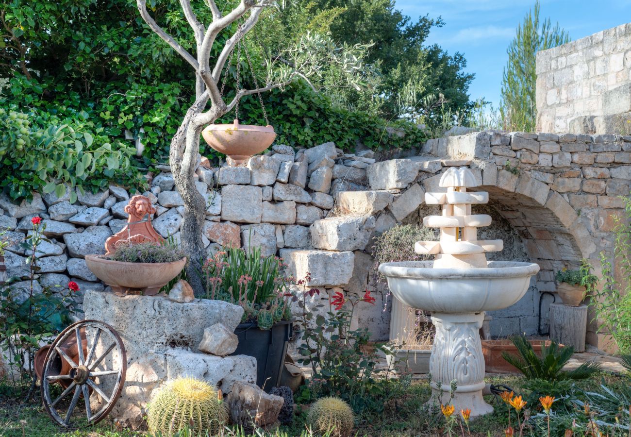 Trullo a Ostuni - Trullo Paan by Pugliadamare