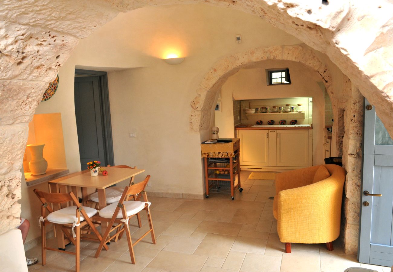 Trullo a San Michele Salentino - trulli stella by pugliadamare