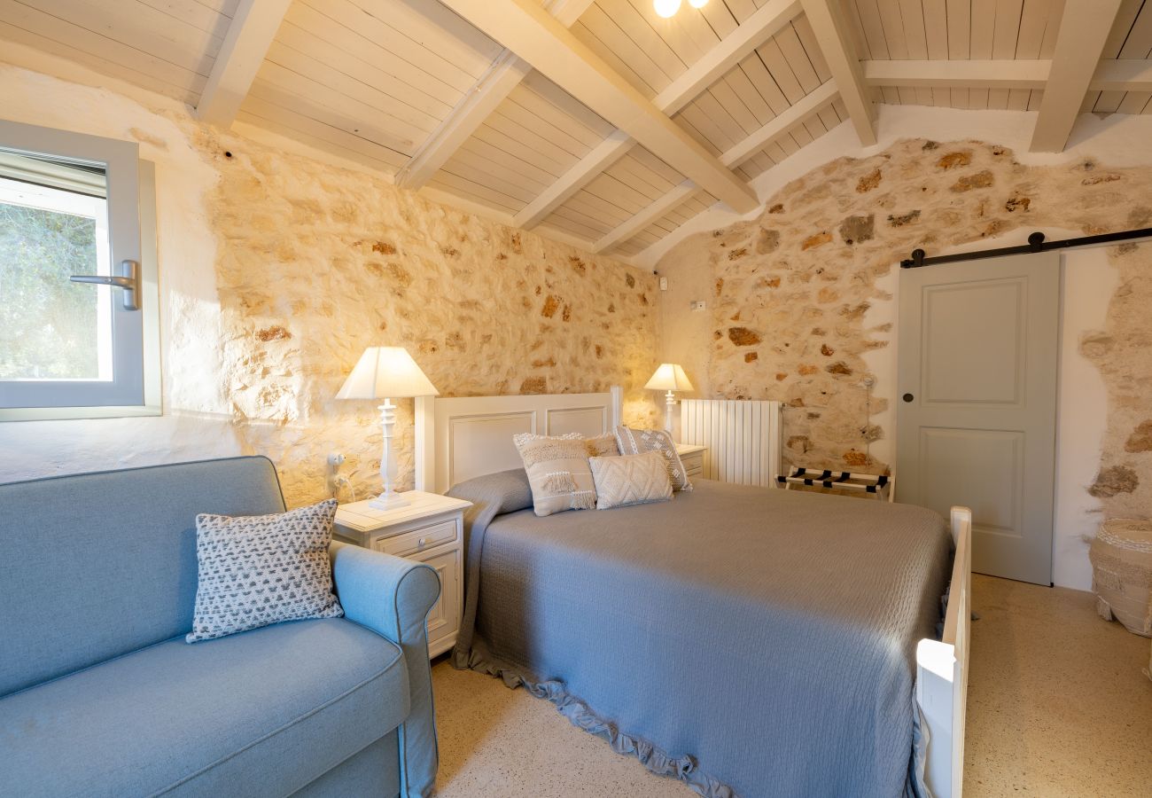 Trullo a Francavilla Fontana - Trulli Margherita by Pugliadamare
