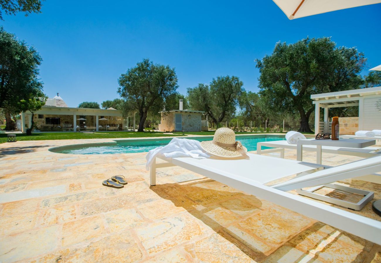 Trullo a Francavilla Fontana - Trulli Margherita by Pugliadamare