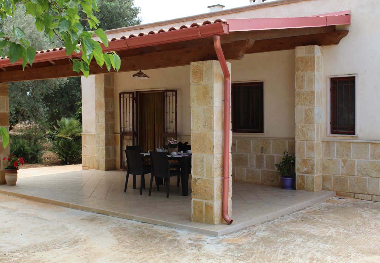 Villa a Ceglie Messapica - Villa Giovita by Pugliadamare