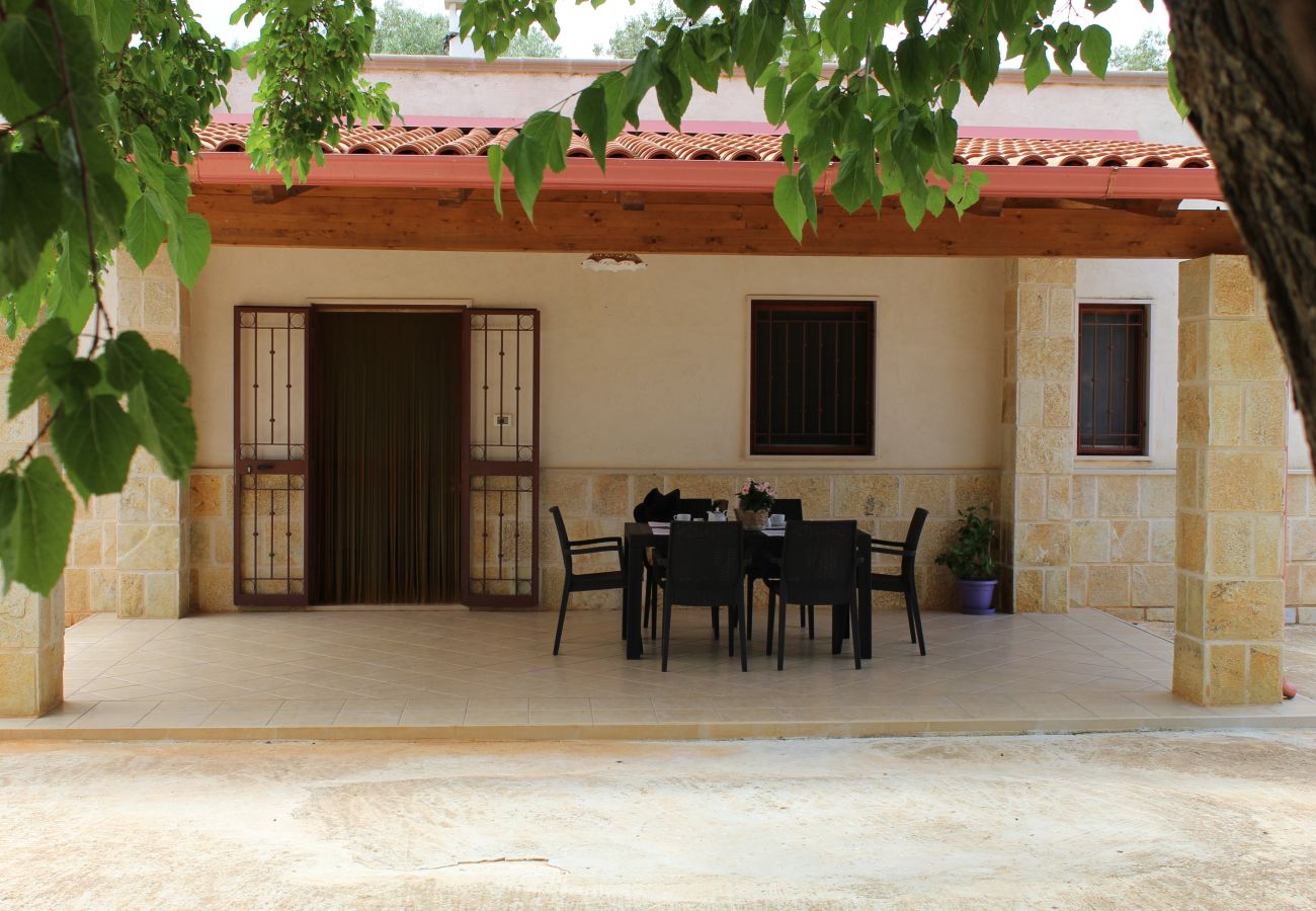 Villa a Ceglie Messapica - Villa Giovita by Pugliadamare