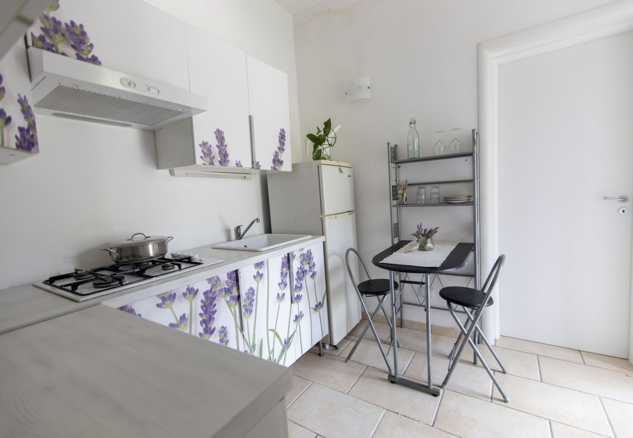 Residence a San Michele Salentino - Casa Lavanda by Pugliadamare