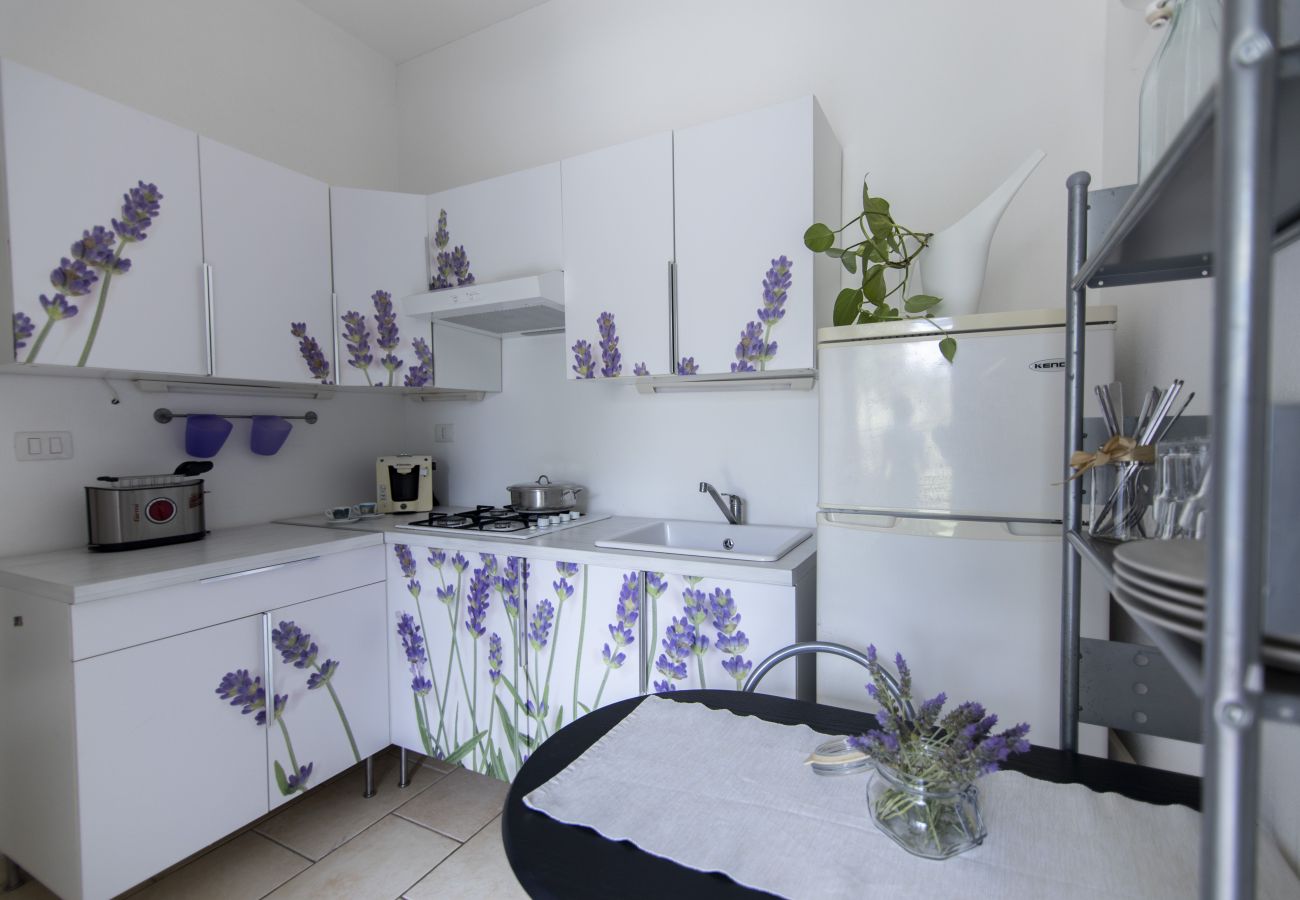 Residence a San Michele Salentino - Casa Lavanda by Pugliadamare