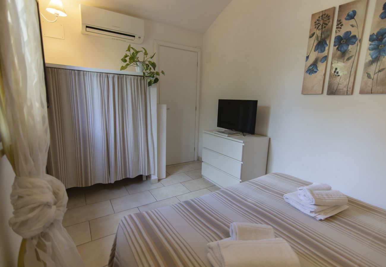 Residence a San Michele Salentino - Casa Lavanda by Pugliadamare