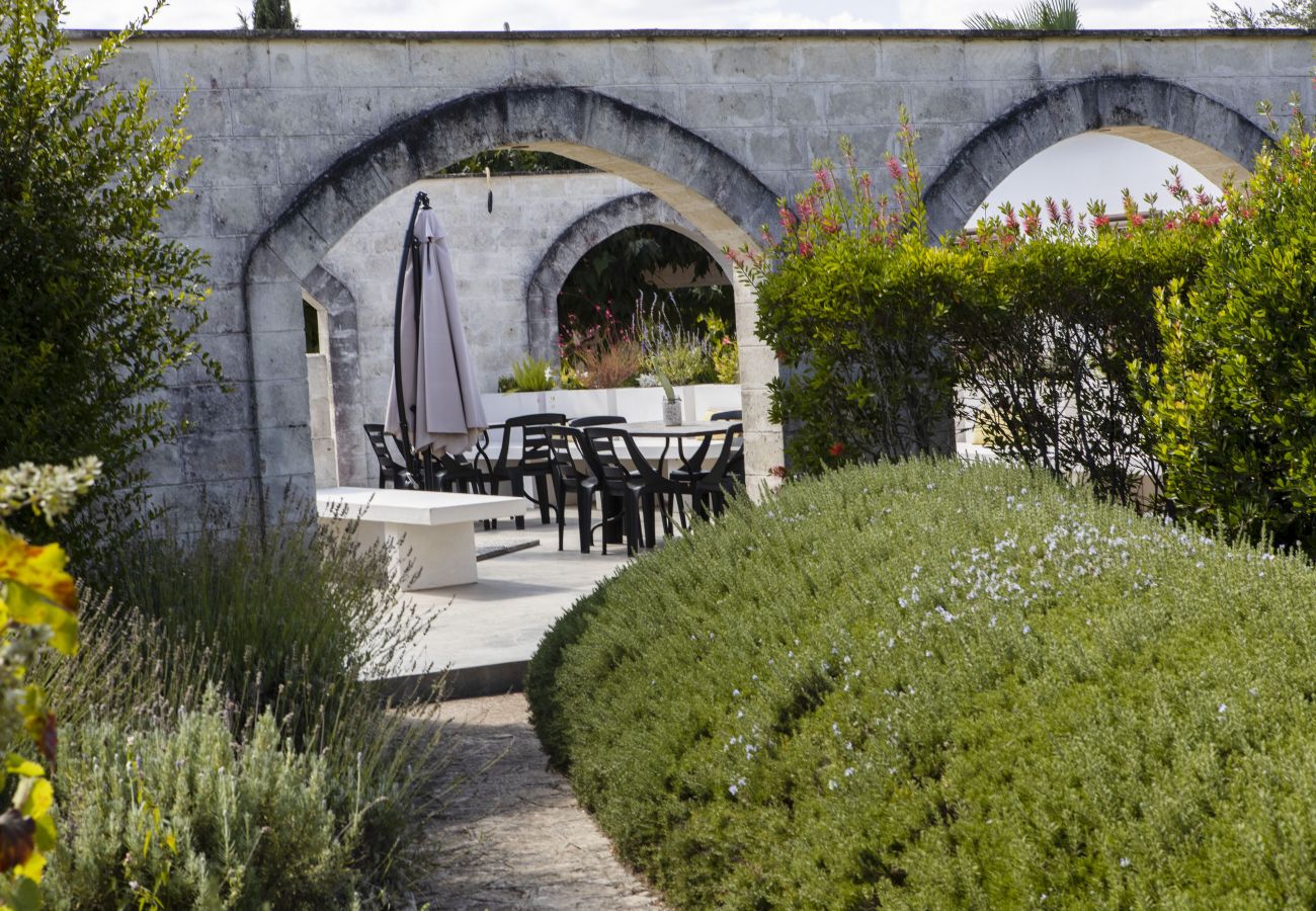 Residence a San Michele Salentino - Casa Lavanda by Pugliadamare