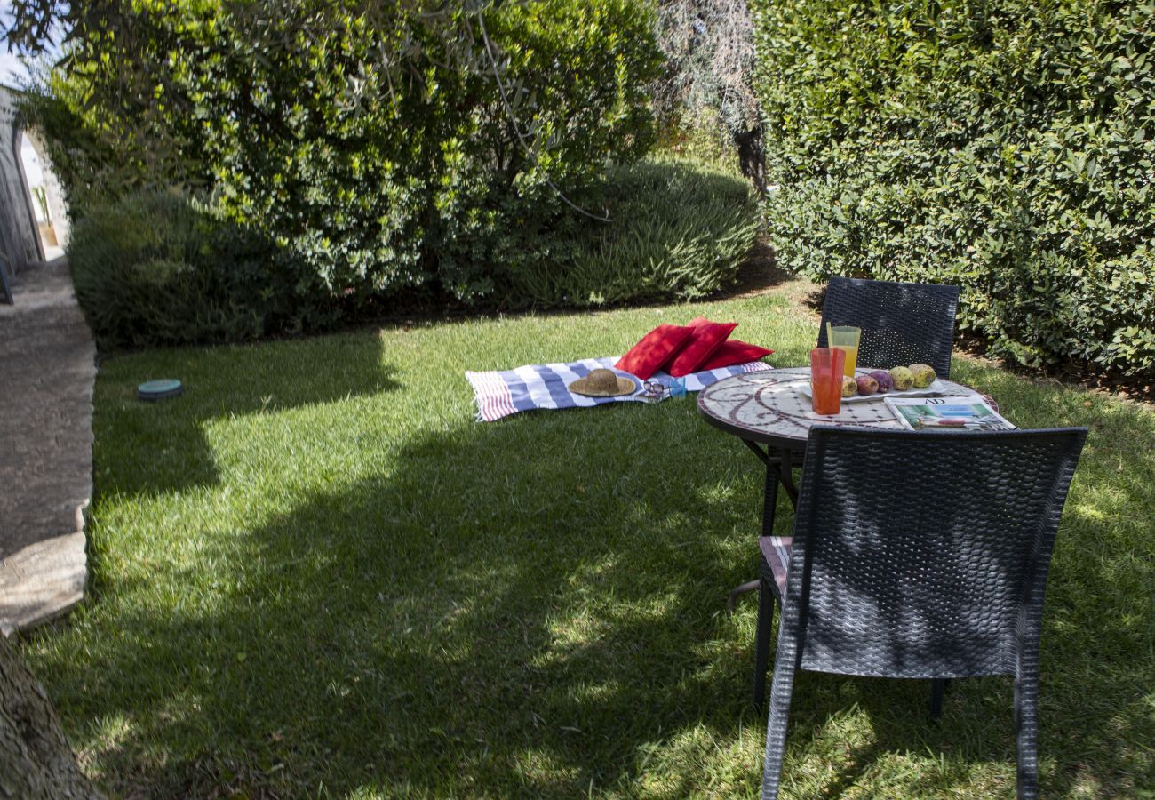 Residence a San Michele Salentino - Casa Lavanda by Pugliadamare