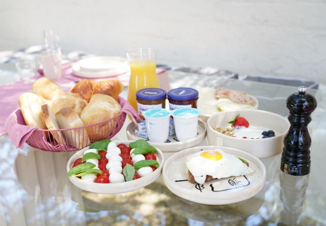 Affitto per camere a Ostuni - Corte Artemide Affitto per camere a Ostuni - Corte Artemide