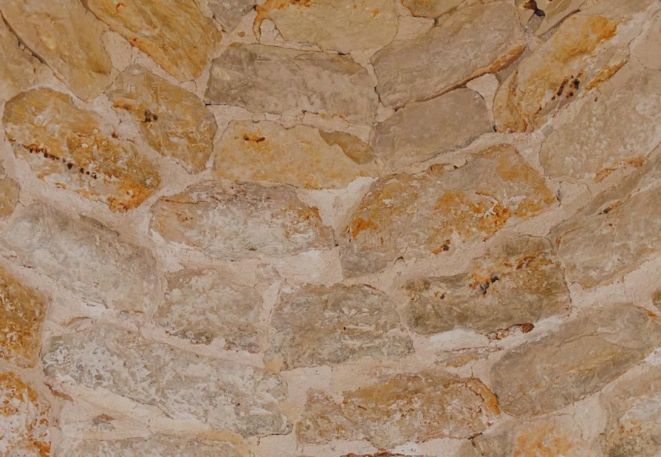Trullo a Ceglie Messapica - Trullo Isabella by Pugliadamare