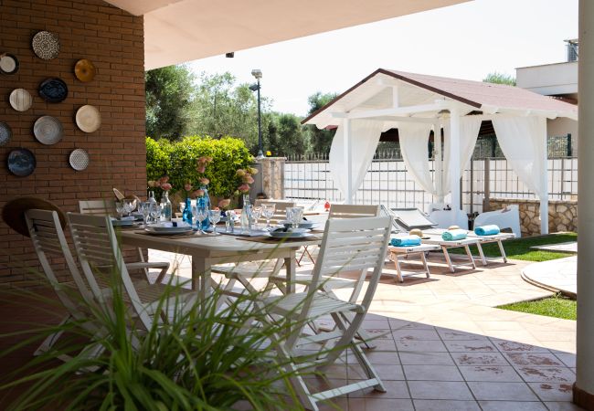 Villa in San Michele Salentino - Villa Ellea by pugliadamare Villa in San Michele Salentino - Villa Ellea by pugliadamare