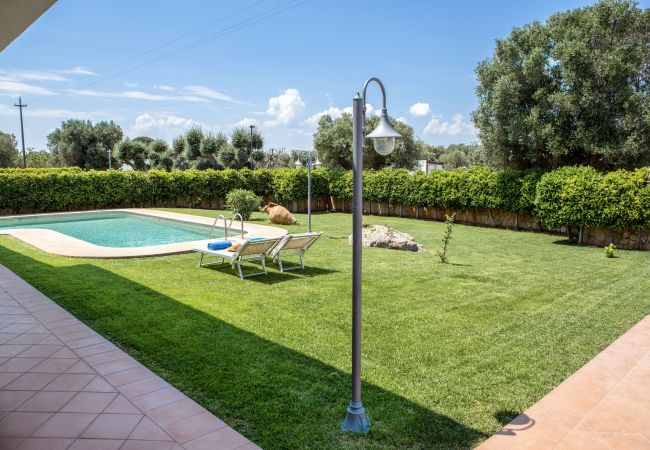 Villa in San Michele Salentino - Villa Ellea by pugliadamare Villa in San Michele Salentino - Villa Ellea by pugliadamare