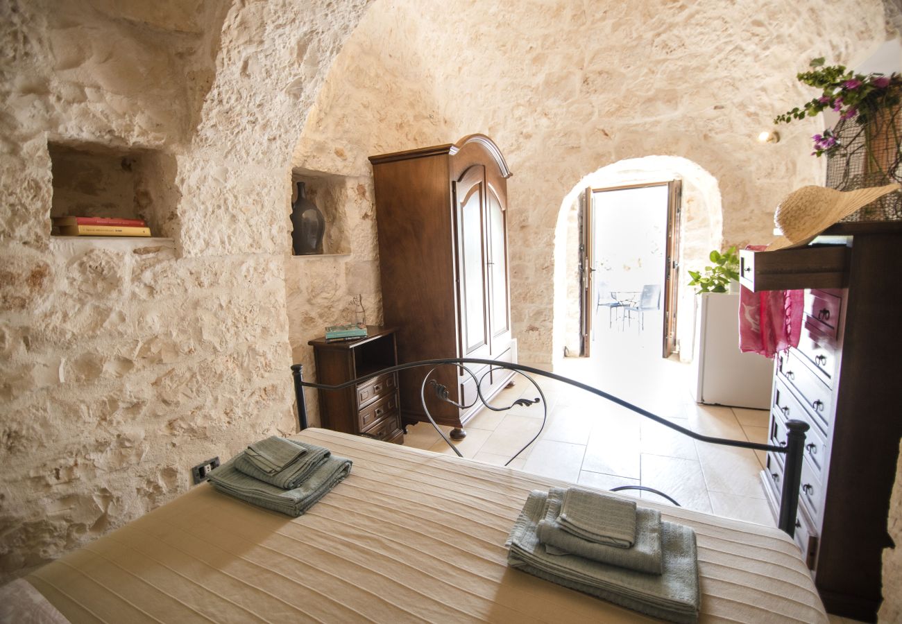 Trullo in San Michele Salentino - Exclusive Salento estate by Pugliadamare