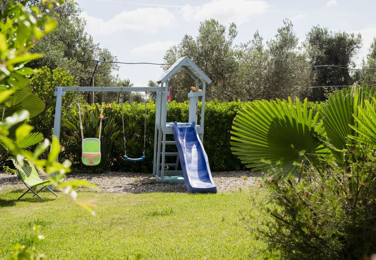Trullo in San Vito dei Normanni - trullo oron call by pugliadamare
