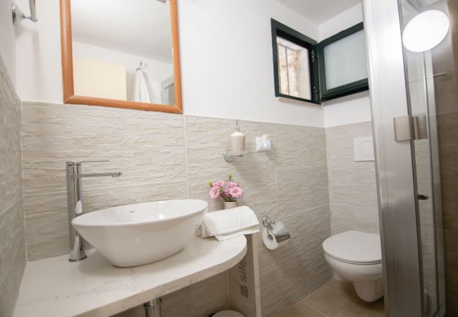 Trullo in Ceglie Messapica - Trullo nonna Netta by pugliadamare Trullo in Ceglie Messapica - Trullo nonna Netta by pugliadamare