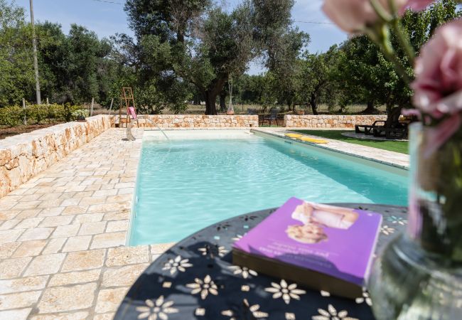 Trullo in Ceglie Messapica - Trullo nonna Netta by pugliadamare Trullo in Ceglie Messapica - Trullo nonna Netta by pugliadamare