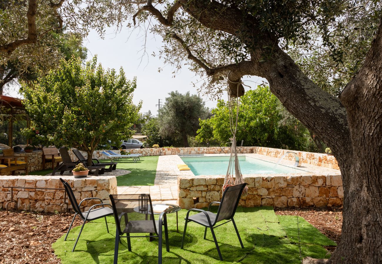 Trullo in Ceglie Messapica - Trullo nonna Netta by pugliadamare