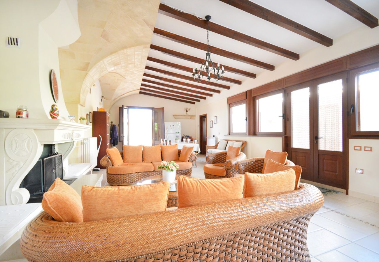 Villa in San Vito dei Normanni - Villa Cavaliere by pugliadamare