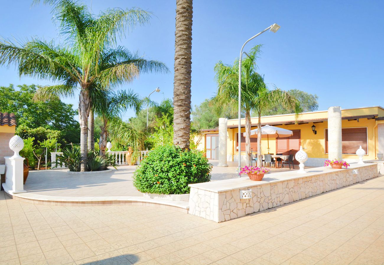 Villa in San Vito dei Normanni - Villa Cavaliere by pugliadamare
