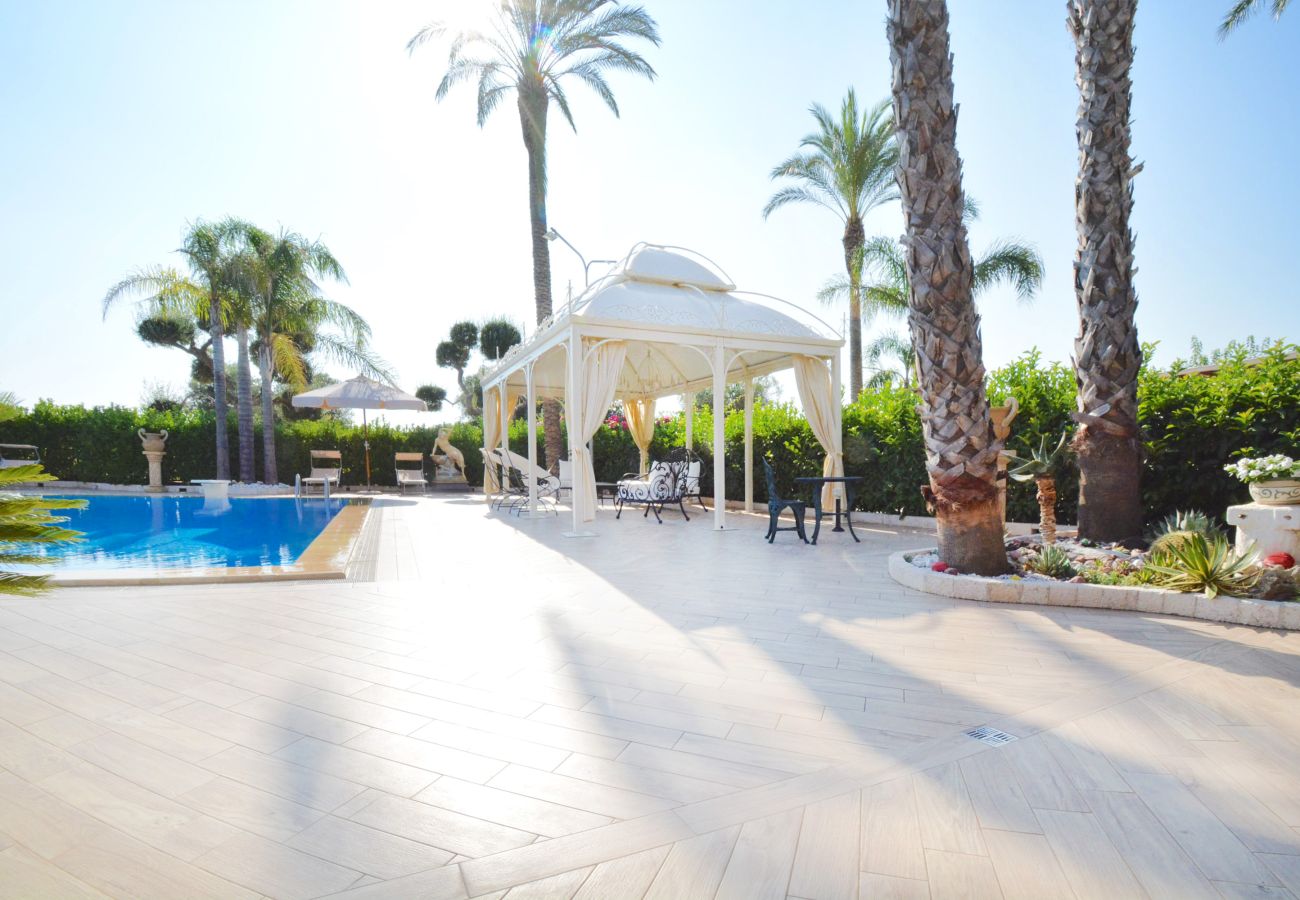 Villa in San Vito dei Normanni - Villa Cavaliere by pugliadamare