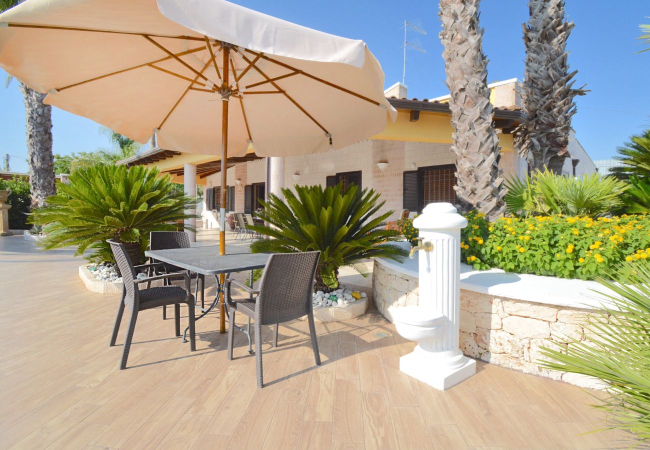 Villa in San Vito dei Normanni - Villa Cavaliere by pugliadamare