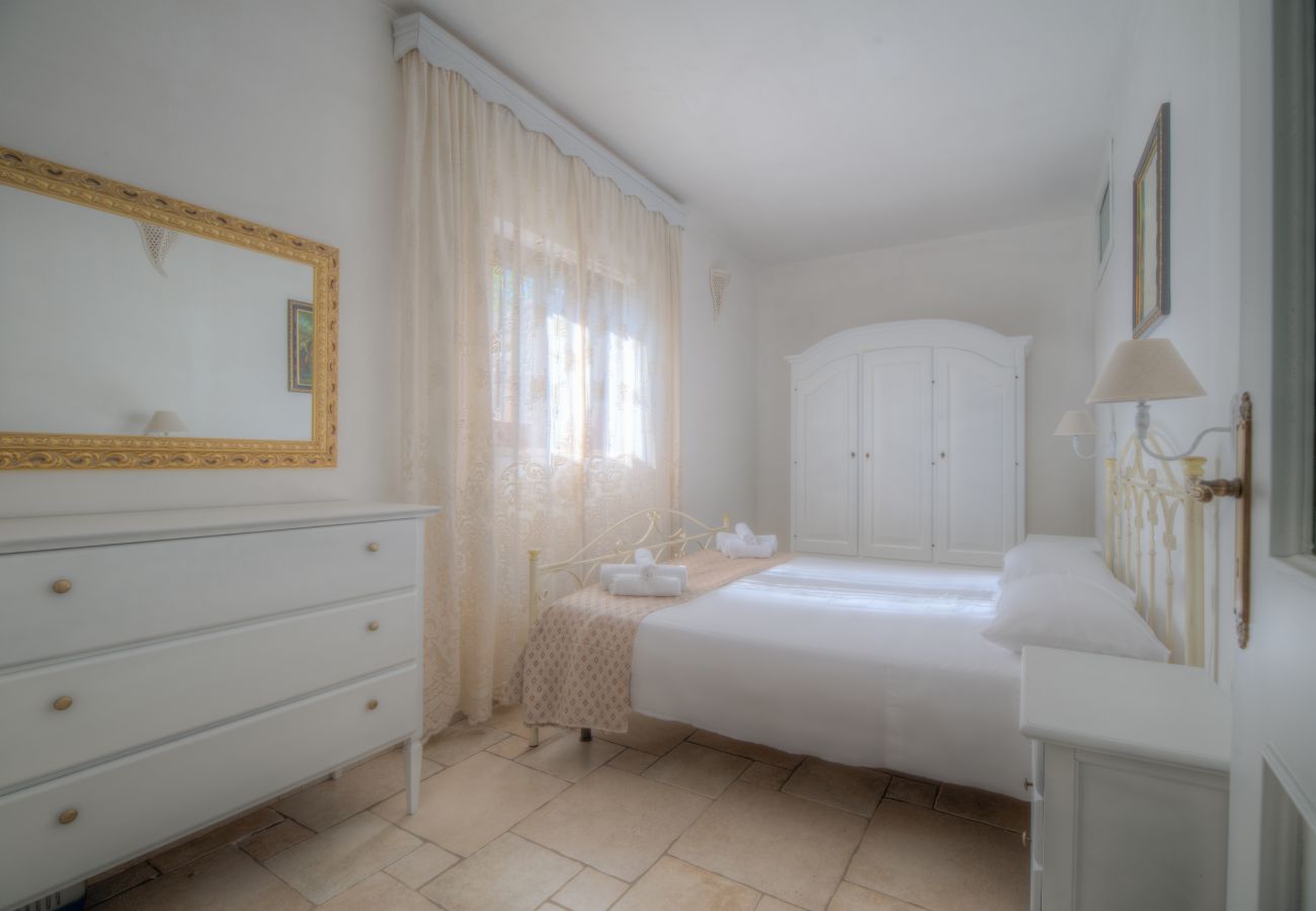 Trullo in Ostuni - Trullo Paan by Pugliadamare